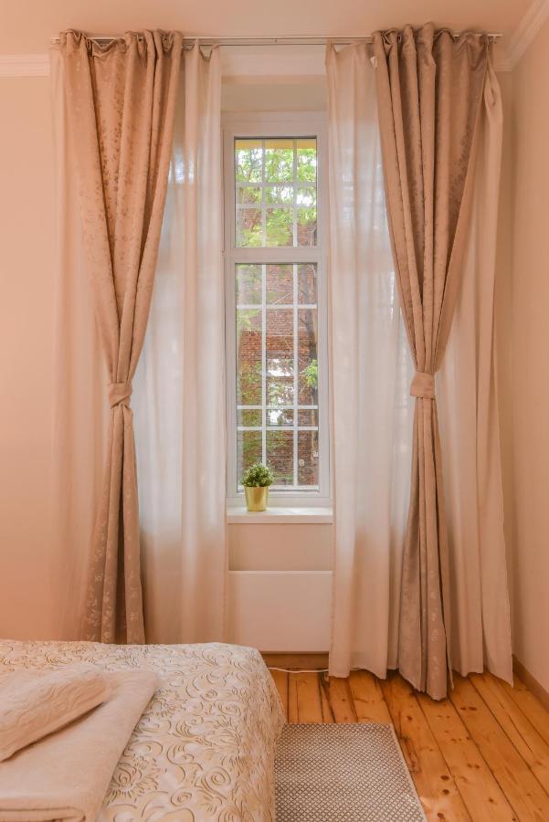 Spacious Vintage 2Br, 2Bath Apartment By Flat Mаnager Sofia Exterior photo